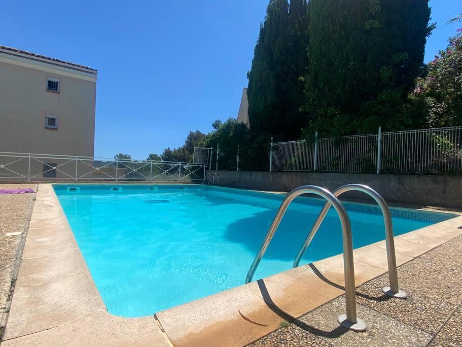 La Digue, 2 Chambres, Vue Mer Et Piscine Ла Сен-сюр-Мер Екстериор снимка